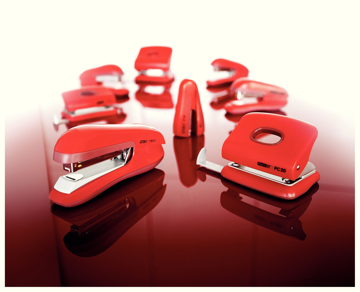Zszywacz Rapid Fashion F30 czerwony