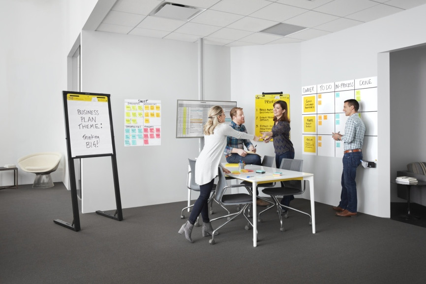 Blok na flipchart Post-it samoprzylepny gładki 25k