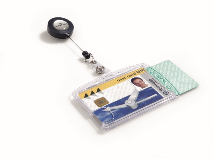 Identyfikator na kartę z mechanizmem ściągającym